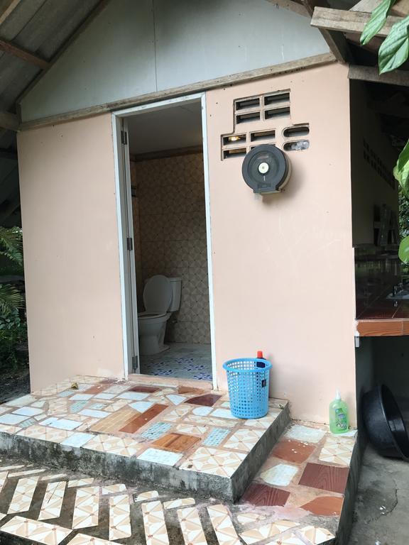 Cashew Nut Bungalows Hotel Ao Nang Exterior photo